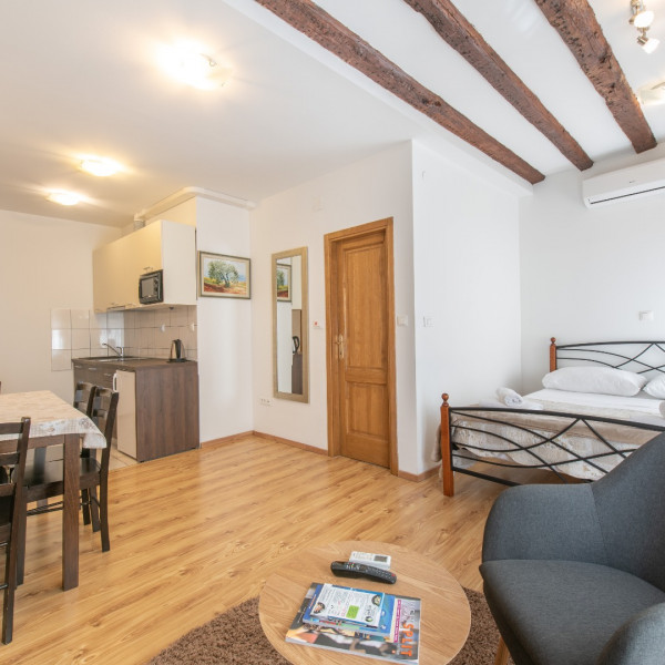 Sobe, Dolce Vita Apartments, Dolce Vita Apartments u Dioklecijanovoj palači, Split, Dalmacija Split