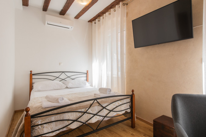 Interior photo gallery, Dolce Vita Apartments in Diocletian's Palace, Split, Dalmatia, Croatia Split